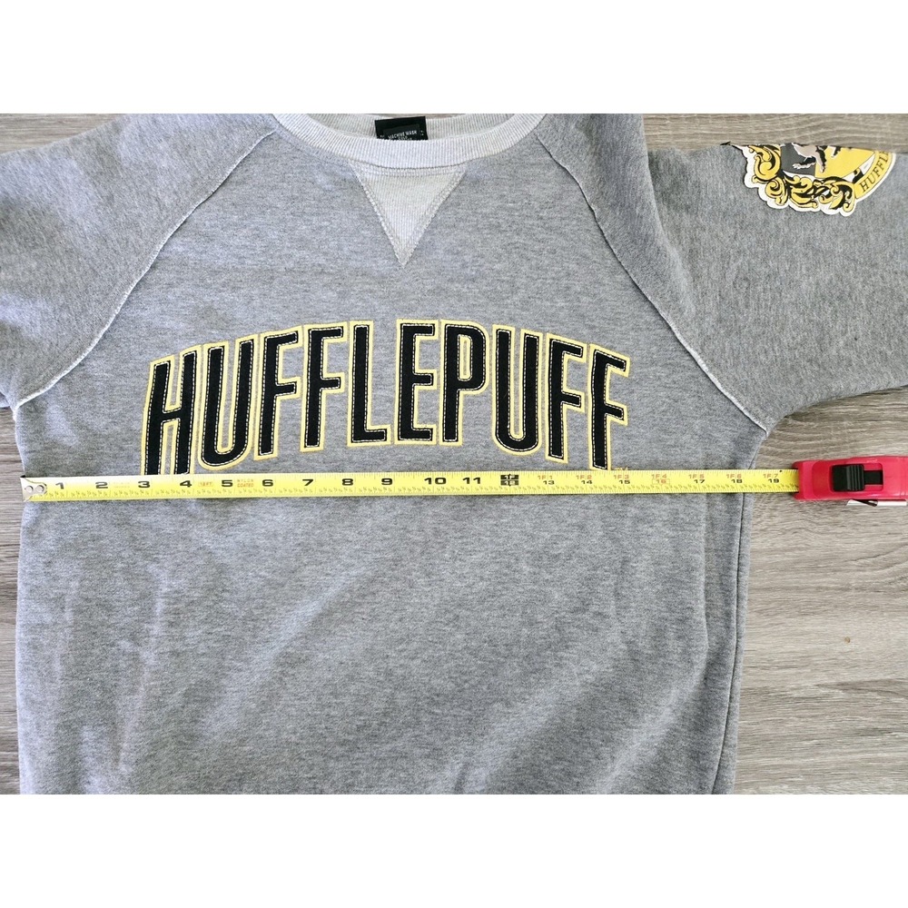 Harry Potter Wizarding‎ World Universal Studios Hufflepuff Sweatshirt Size S - Picture 5 of 7